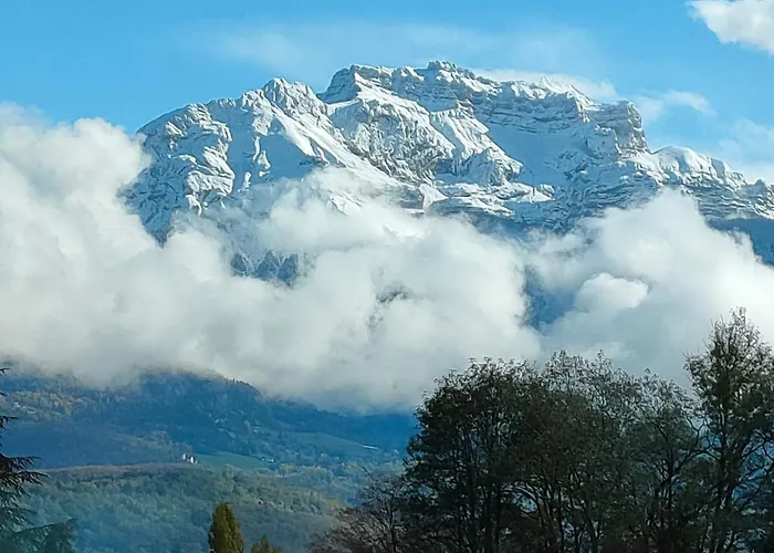 Vue Chalet *